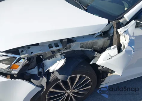 2016 Volkswagen Jetta 1.8T Sport from USA, damaged, VIN 3VWD17AJ9GM253742